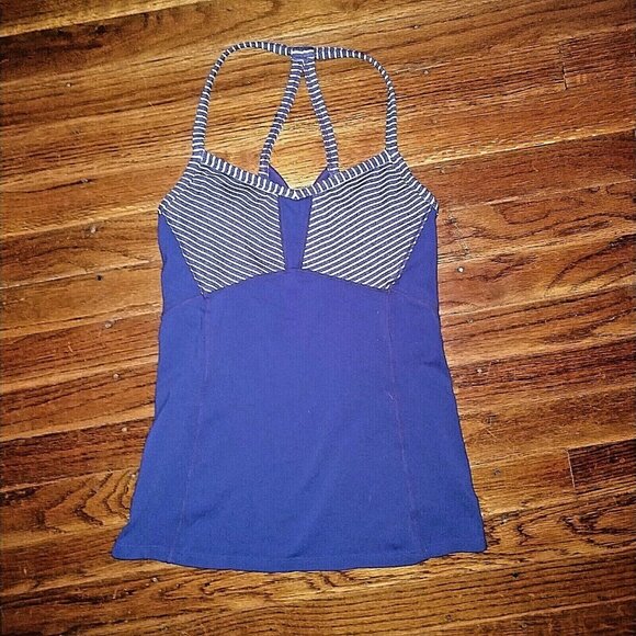 Athleta Fulfillment Tank Top XS Amalfi Blue Sliding T-Back Built-In Bra Workout - Picture 1 of 5